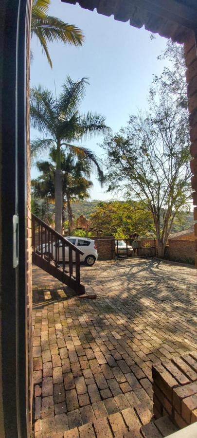 13 @ Rhinoroad Nelspruit Apartment Mbombela Exterior photo